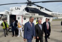 Penderitaan di bawah kuasa geng. Sekretaris Jenderal PBB António Guterres mengunjungi Haiti guna menyaksikan langsung krisis kemanusiaan dan pengungsian massal akibat dominasi geng Viv Ansanm. Dok: (AP Photo/Danica Coto)