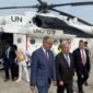Penderitaan di bawah kuasa geng. Sekretaris Jenderal PBB António Guterres mengunjungi Haiti guna menyaksikan langsung krisis kemanusiaan dan pengungsian massal akibat dominasi geng Viv Ansanm. Dok: (AP Photo/Danica Coto)