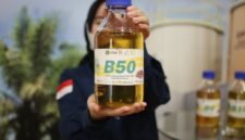 Langkah berani energi hijau. Pemerintah resmi memberlakukan mandat biodiesel B50 untuk mengamankan kemandirian energi nasional. Dok: Istimewa.