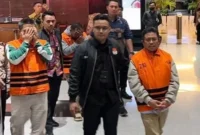 KPK mengungkap dugaan korupsi 32 proyek di Lombok Barat yang menyeret Bupati Lalu Ahmad Zaini. (Posnews/Ist)