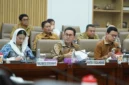 Menteri Perdagangan Budi Santoso menghadiri rapat kerja bersama Komisi VI DPR RI membahas pengesahan empat perjanjian perdagangan internasional. (Posnews/Kemendag)
