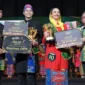 Pierre dan Bianca menerima selempang sebagai Abang None Jakarta Selatan 2026 pada malam Grand Final di Balai Kartini, Jakarta Selatan. (Posnews/Kominfo DKI Jakarta)