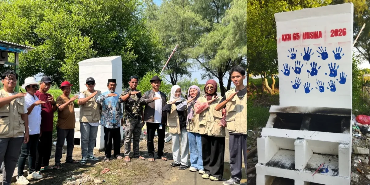 Mahasiswa KKN 65 Universitas Singaperbangsa Karawang membangun insinerator ramah lingkungan di kawasan Pantai Pulau Putri Cikeong, Desa Segarjaya, untuk mengurangi sampah dan menjaga kelestarian wisata pesisir. (Posnews/KKN UNSIKA)

