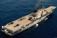 Kapal induk Giuseppe Garibaldi yang akan menjadi kapal induk pertama dalam sejarah pertahanan maritim Indonesia. (Posnews/Seaforces.org)
