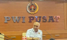 Ucapan “Lu Punya Otak Nggak?” Picu Kecaman, PWI Desak Hotman Paris Minta Maaf