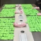 Petugas Dittipidnarkoba Bareskrim Polri menunjukkan barang bukti sabu, ketamin, MDMA, dan cartridge etomidate usai membongkar jaringan narkoba yang diduga dikendalikan narapidana dari Lapas Bengkalis. (Posnews/Bareskrim Polri)