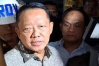 Mantan Jampidsus Febrie Adriansyah menghadapi sidang perdana di Pengadilan Tipikor Jakarta Pusat.
(Posnews/Ist)