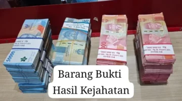 Barang bukti uang disita polisi dari dari pelaku. (Posnews/Jatanras PMJ)