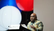 Menteri HAM Natalius Pigai mewakili Presiden Prabowo Subianto menghadiri Resepsi Diplomatik Hari Nasional Prancis (Bastille Day) di Jakarta dan menegaskan penguatan kemitraan strategis Indonesia-Prancis. (Posnews/KemenHAM