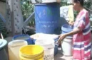 Ilustrasoi, warga Cengkareng menyiapkan tong, ember, dan galon untuk menampung air menjelang gangguan distribusi PAM JAYA di Jakarta Barat. (Posnews/Kominfo)
