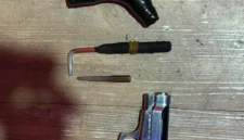 Polisi Amankan Pelaku Curanmor di Tanjung Priok, Airsoft Gun dan Kunci T Disita. (Posnews/Polsek Tanjung Priok)