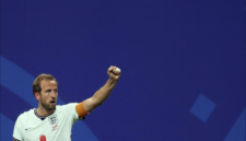 Kapten penyelamat Inggris. Dua gol krusial Harry Kane meloloskan Inggris ke babak 16 besar setelah membungkam kejutan RD Kongo. Dok: Istimewa.