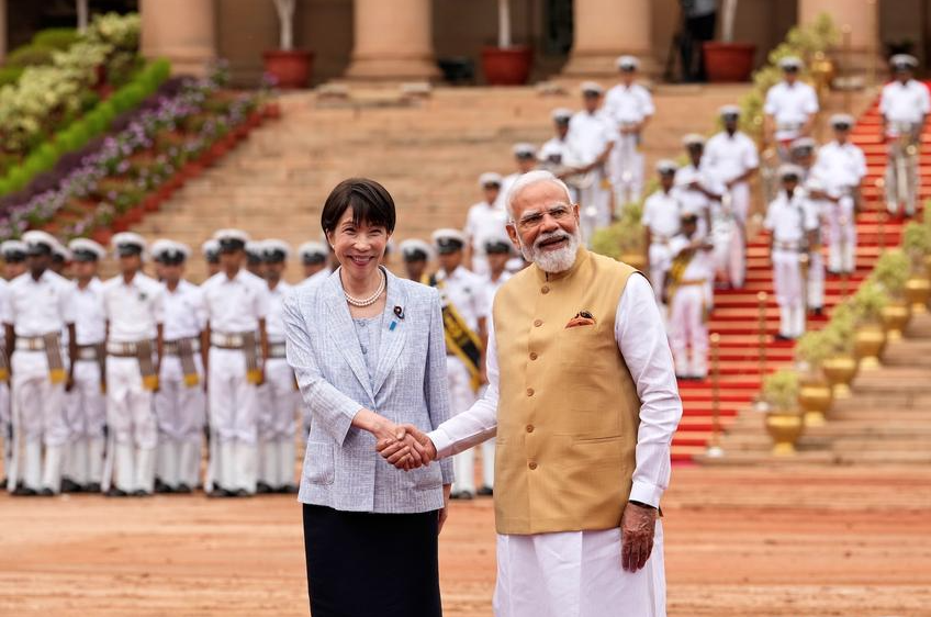 Aliansi ekonomi New Delhi. PM Jepang Sanae Takaichi dan PM India Narendra Modi bersepakat memperkuat kerja sama rantai pasok semikonduktor di tengah gejolak global. Dok: Istimewa.