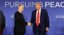 Peringatan bersejarah di bawah bayang-bayang politik partisan. Presiden Donald Trump menyampaikan pidato tajam bergaya kampanye di National Mall untuk memperingati HUT ke-250 Amerika Serikat. Dok: Istimewa.