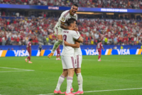 Sejarah baru tercipta di Piala Dunia. Gol dramatis Mikel Merino pada menit akhir membawa Spanyol menundukkan Portugal 1-0 sekaligus mengakhiri era keemasan Cristiano Ronaldo. Dok: Istimewa.