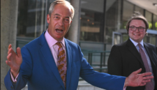 Langkah taktis pemimpin Reform UK. Nigel Farage memicu pemilu sela di Clacton guna menghindari penyelidikan komite etik terkait donasi rahasia. Dok: Istimewa.