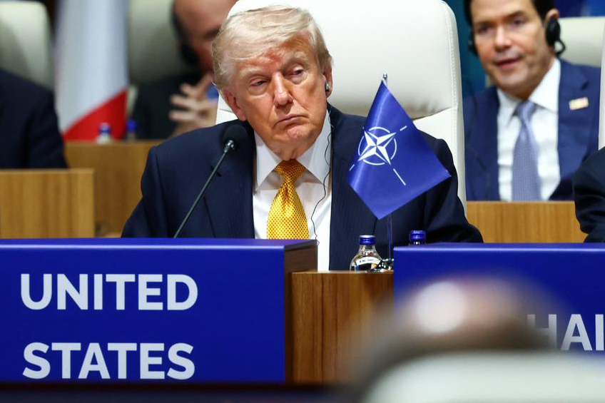 Langkah ekstrem di KTT Ankara. Presiden Donald Trump memerintahkan penghentian total hubungan dagang dengan Spanyol akibat perselisihan anggaran militer. Dok: Istimewa.