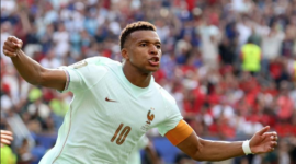 Langkah mantap sang juara bertahan. Prancis menumbangkan Maroko 2-0 berkat gol indah Kylian Mbappe dan Ousmane Dembele di Boston. Dok: Istimewa.