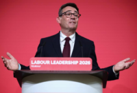 Suksesi kepemimpinan di Downing Street. Andy Burnham resmi memimpin Partai Buruh Inggris guna mengembalikan stabilitas nasional yang kian goyah. Dok: Istimewa.