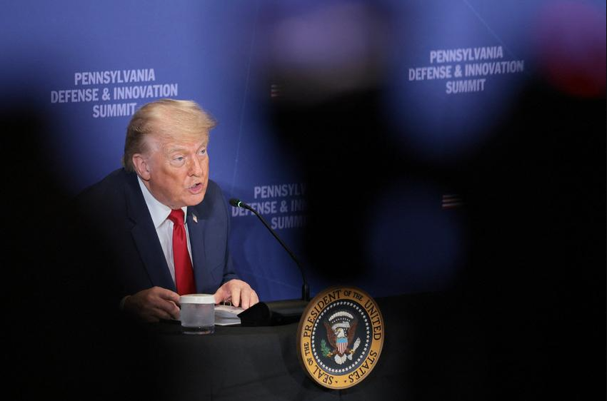 Ketegangan baru Washington dan Beijing. Presiden Donald Trump kembali menuduh China mencuri data pemilih dan mengintervensi sistem pemilu Amerika Serikat. Dok: Istimewa.