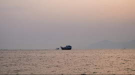 Dua kapal tanker minyak Saudi memutar balik arah di Laut Merah pasca-ancaman blokade Houthi, di tengah gempuran udara berkelanjutan AS ke wilayah Iran. Dok: Istimewa.