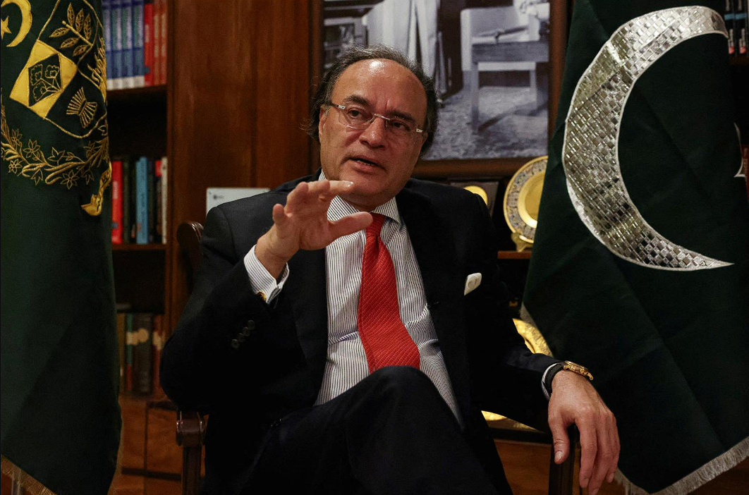 Manuver diplomasi ekonomi Pakistan. Islamabad mengajukan fasilitas dana stabilitas 10 miliar dolar AS kepada Washington di tengah keraguan para ekonom. Dok: Istimewa.