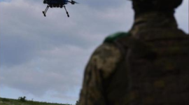 Langkah taktis pertahanan Pasifik. Jepang mengembangkan sistem pertahanan SHIELD dan mempercepat produksi massal drone militer guna merespons dinamika kawasan. Dok: Istimewa.