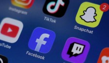 Langkah tegas perlindungan anak di kancah digital. Pemerintah Vietnam merancang aturan baru guna membatasi fitur media sosial dan durasi game online bagi remaja. Dok: Istimewa.