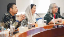 Wakil Menteri Perdagangan Dyah Roro Esti Widya Putri bertemu Wakil Perdagangan Luar Negeri Maroko Omar Hejira untuk memperkuat kerja sama perdagangan dan investasi Indonesia-Maroko. (Posnews/Kemendag)