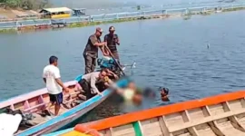 Polisi melakukan olah TKP di kawasan Waduk Jatiluhur, Purwakarta, terkait penemuan satpam tewas dengan kondisi tangan terborgol. (Posnews/Polres Purwakarta)