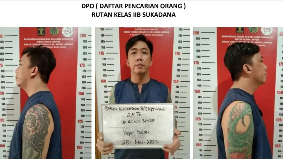 Bayu Wicaksono alias Ncek tiba di Gedung Bareskrim Polri setelah ditangkap di Myanmar. (Posnews/Polres Lampung Timur)
