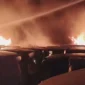 50 bus Sinar Jaya hangus terbakar di pangkalan Cikarang Barat, Kabupaten Bekasi. (Posnews/ Disdamkarmat Kab. Bekasi)