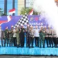 Kapolda Riau Irjen Pol Herry Heryawan melepas Tim Ekspedisi Merah Putih Presisi 2026 di Mapolda Riau, Pekanbaru, sebelum bertugas ke 17 desa wilayah 3T. (Posnews/Polda Riau)