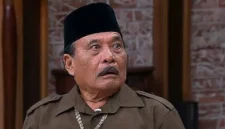 Haji Bolot kembali menjalani syuting setelah pulih dari masalah jantung dan masih menjalani kontrol kesehatan.