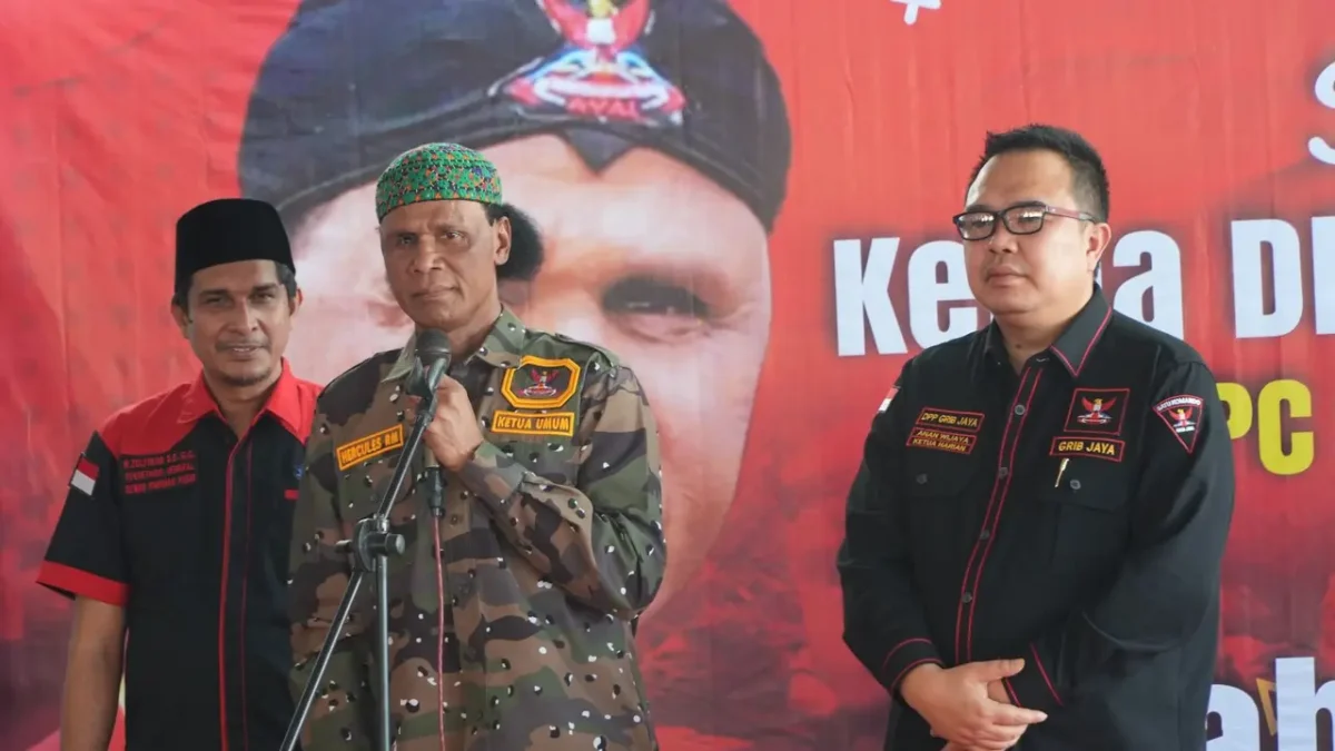 Hercules Rosario Marshal berada di lokasi pascademonstrasi yang viral di media sosial. (Posnews/Ist)
