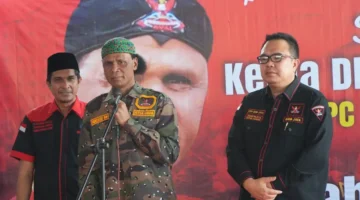 Hercules Rosario Marshal berada di lokasi pascademonstrasi yang viral di media sosial. (Posnews/Ist)
