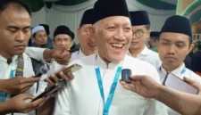 KH Abdul Hakim Mahfudz alias Gus Kikin terpilih sebagai Ketua Umum PBNU masa khidmat 2026-2031 dalam Muktamar ke-35 NU di Jombang. (Posnews/PBNU)