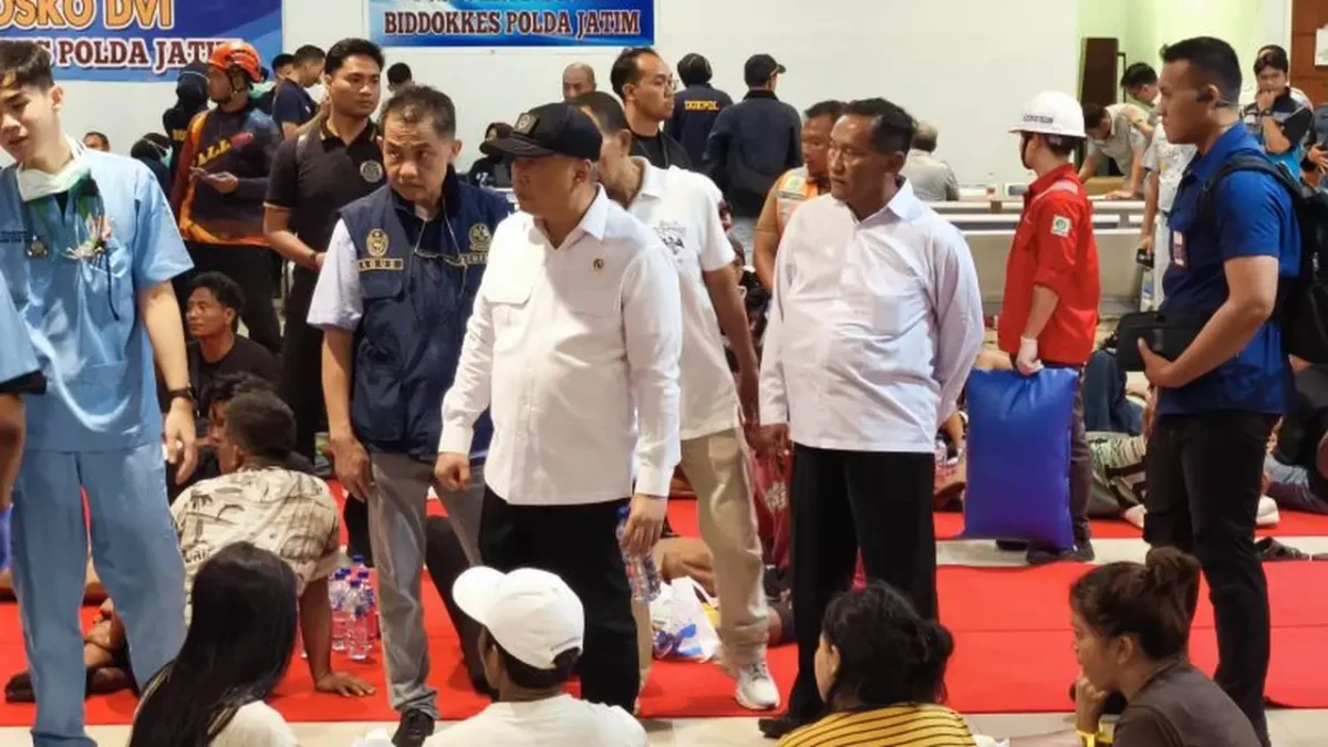 KMP Mutiara Sentosa II Terbakar, Kemenhub Temukan Selisih Data Manifes dan Korban Evakuasi. (Posnews/Kemenhub)