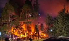 Kerusuhan Ilaga Puncak Papua Tengah, Massa Bakar 7 Kantor Pemerintah
