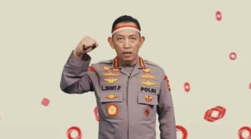 Kapolri Jenderal Listyo Sigit Prabowo menyampaikan pesan kemerdekaan dalam HUT ke-81 Republik Indonesia. (Posnews/Ist)