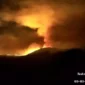 Kobaran api melanda kawasan hutan dan savana di Gunung Bromo, Jawa Timur. (Posnews/BMKG)