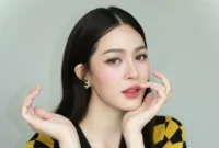 Lingling Kwong, aktris Thailand kelahiran Hong Kong yang terpilih sebagai Most Beautiful Woman Alive 2026.  (/Posnews/instagram)
