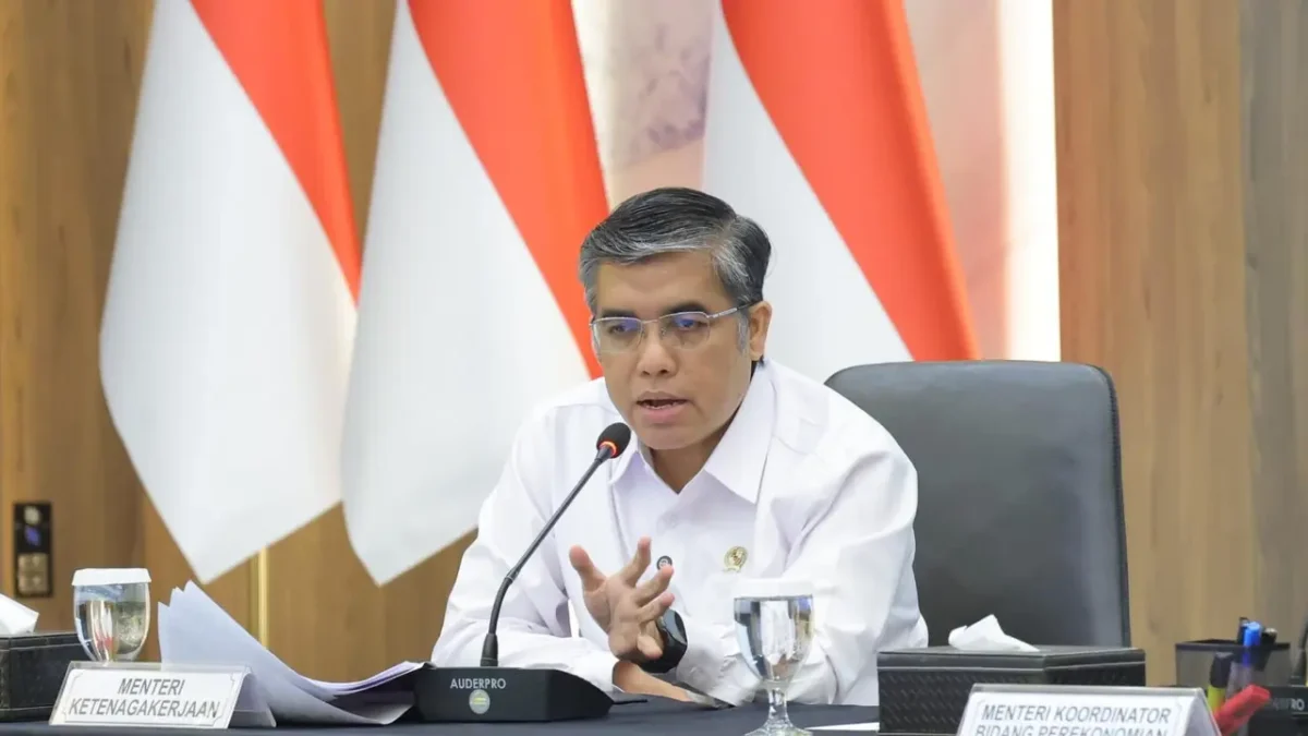 Menaker Yassierli mendorong penerima santunan BPJS Ketenagakerjaan membangun usaha untuk memperkuat ekonomi keluarga. (Posnews/Kemnaker)