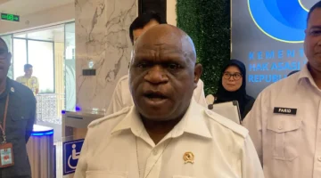 Menteri HAM Natalius Pigai mendorong pendidikan HAM menjadi pelajaran khusus di sekolah. (Posnews/KemenHAM)