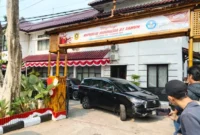 Penyidik KPK menggeledah kantor Dinas Pendidikan Kabupaten Bogor terkait dugaan korupsi pengadaan barang dan jasa. (Posnews/Ist)