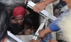 Detik-Detik Bocah 9 Tahun Dievakuasi dari Sumur 10 Meter di Bogor