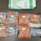 Petugas Bareskrim mengungkap jaringan narkoba etomidate di Rupat, Bengkalis, dengan barang bukti 1.400 vape dan ekstasi. (Posnews/Bareskrim)