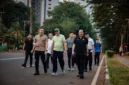 Polisi menyiapkan pengamanan menjelang aksi demo 27 Agustus 2026 di Gedung DPR Jakarta. (Posnews/Humas PMJ)
