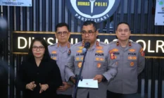 Gempa NTT, Polri Kirim SAR Brimob dan Tim Medis
