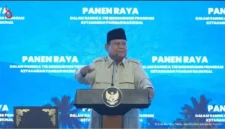 Presiden Prabowo meresmikan Motor Listrik Nasional di Cikarang Bekasi. (Posnews/Satpres)
